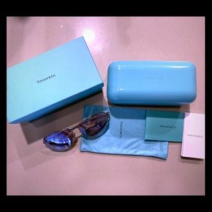 Tiffany Blue Heart Aviators